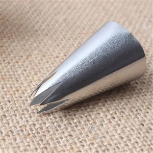 BICO PARA CONFEITAR  FLOR M 3 R.A. ENFEITES